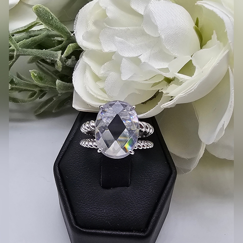🥰 FANCY ROPED RING - Picture 6 of 6